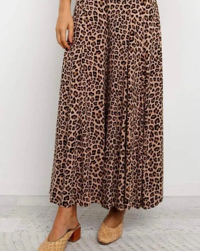 Leopard Ankle pants