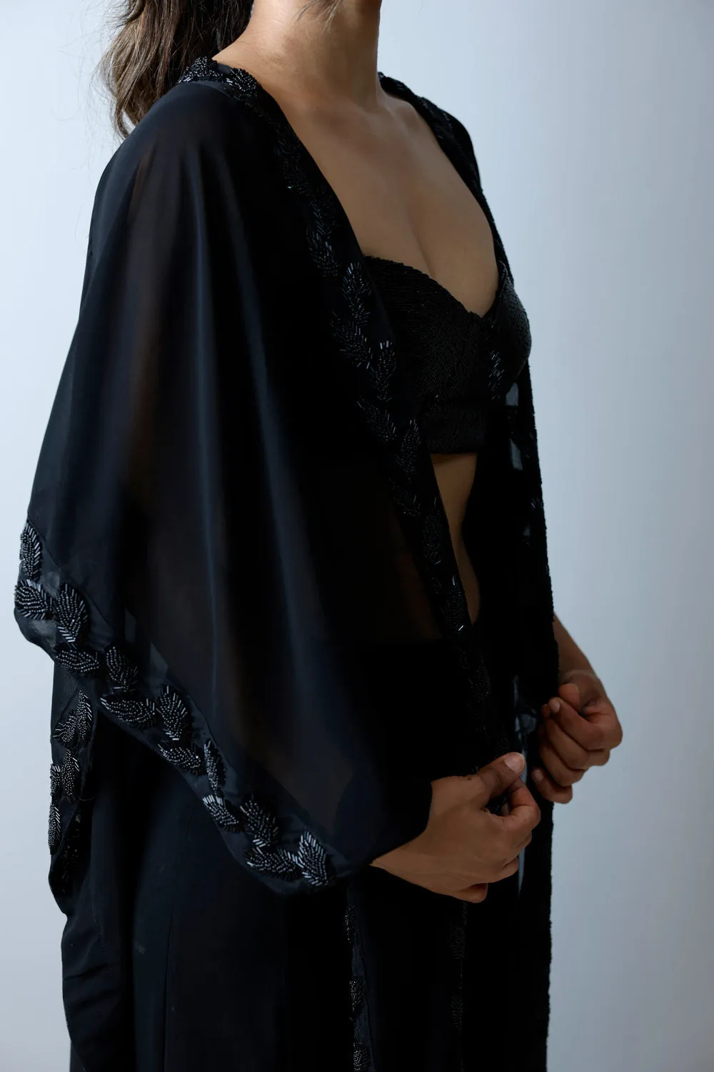 Raahat Black Cape Set