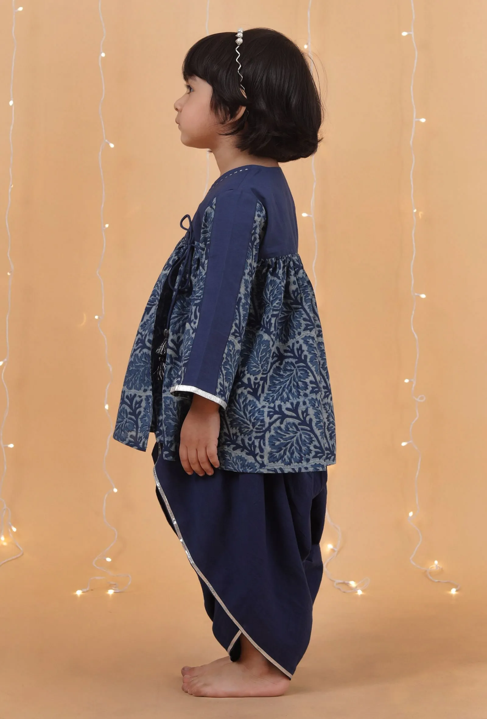 Set Of 2: Indigo Solid & Jaal Printed Cotton Top & Dhoti with lace