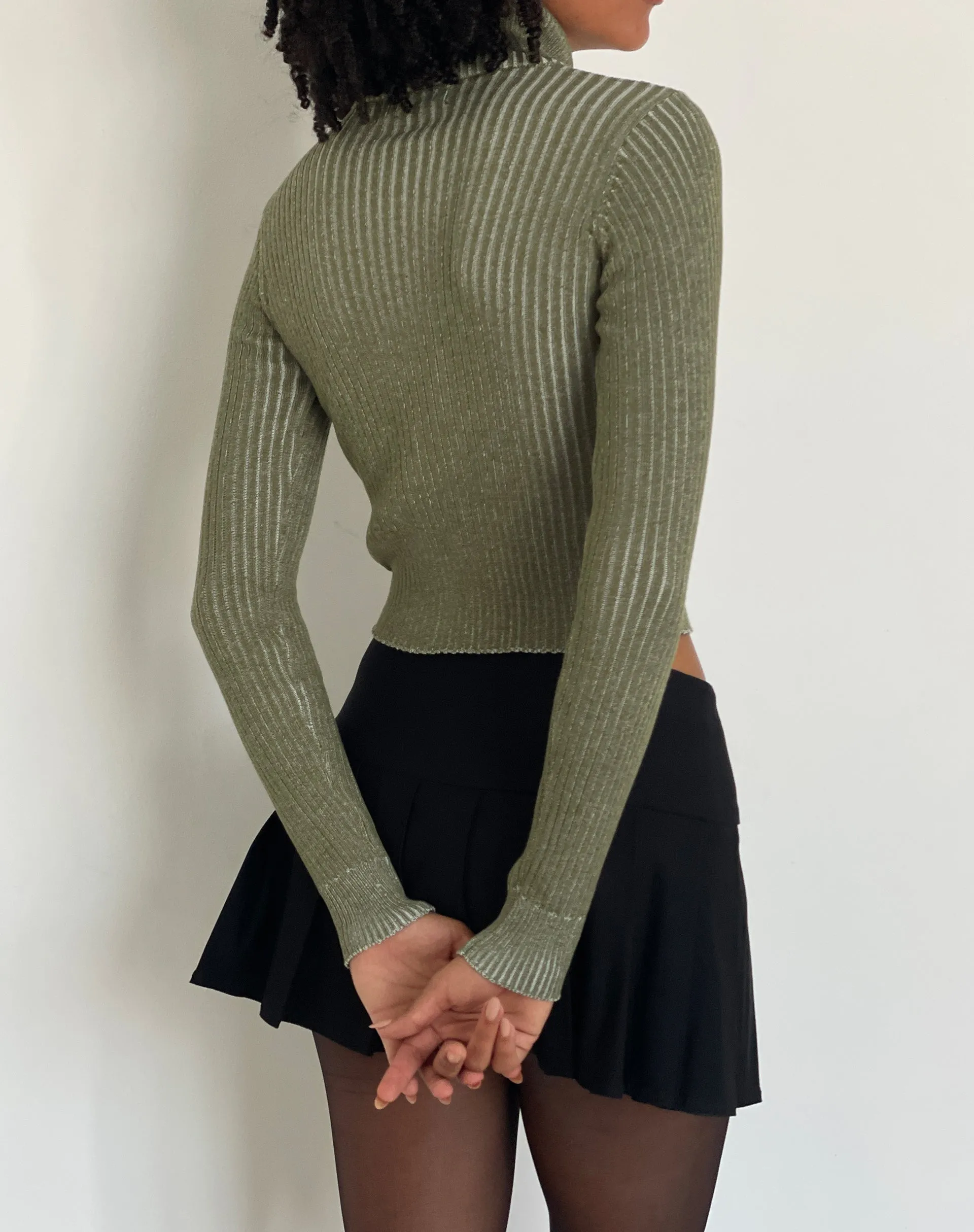 Tuzifa Cropped Jumper in Olive